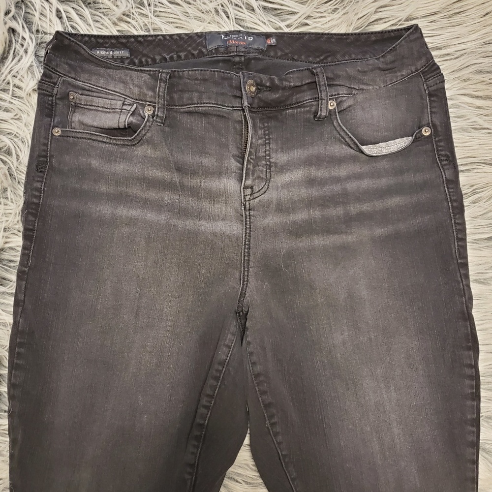 Torrid Curvy high-waist black skinny jeans